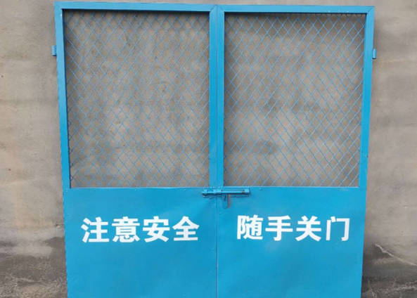 四川电梯楼层防护门